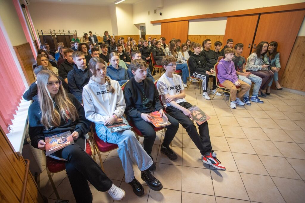 Lekcja w Grubnie, fot. Mikołaj Kuras dla UMWKP