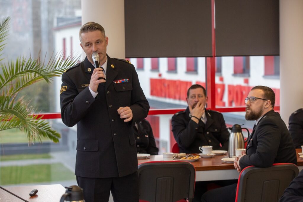 Spotkanie ze strażakami z powiatu chełmińskiego, fot. Mikołaj Kuras dla UMWKP