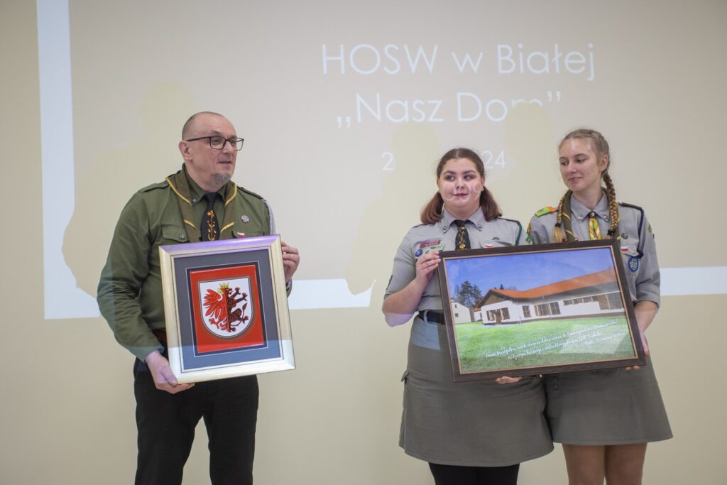 Otwarcie harcerskiego ośrodka w Białej, fot. Mikołaj Kuras dla UMWKP