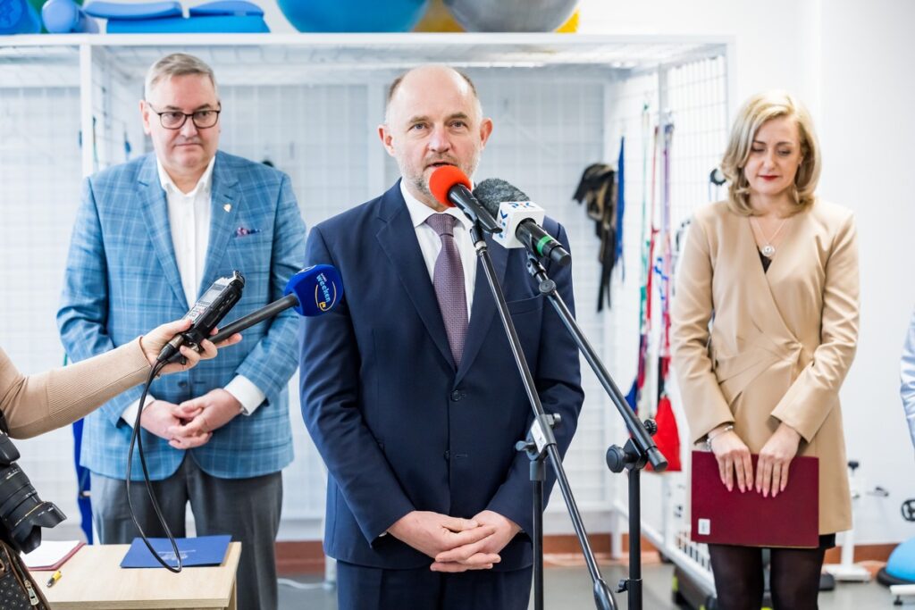 Oficjalne otwarcie tucholskiego ZOL-u i zakładu rehabilitacji, fot. Tomasz Czachorowski/eventphoto.com.pl dla UMWKP