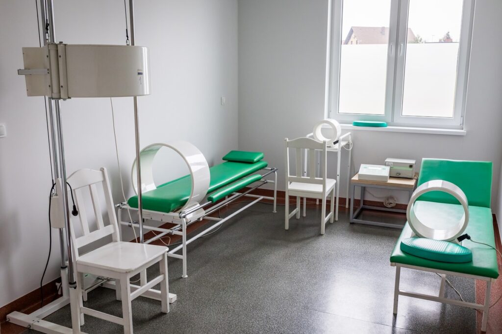 Oficjalne otwarcie tucholskiego ZOL-u i zakładu rehabilitacji, fot. Tomasz Czachorowski/eventphoto.com.pl dla UMWKP