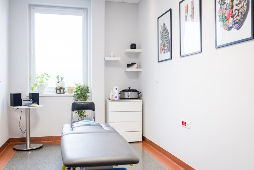 Oficjalne otwarcie tucholskiego ZOL-u i zakładu rehabilitacji, fot. Tomasz Czachorowski/eventphoto.com.pl dla UMWKP