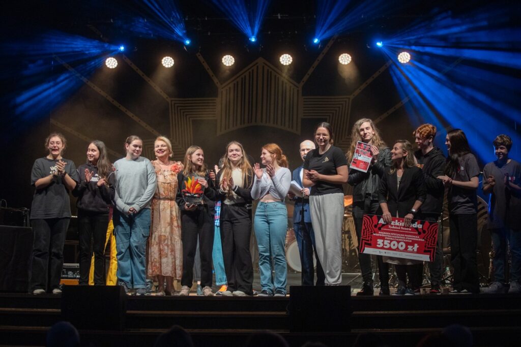 Na zakończenie “Arlekinady” w Inowrocławiu wystąpił Tomasz Organek fot. Mikołaj Kuras dla UMWKP