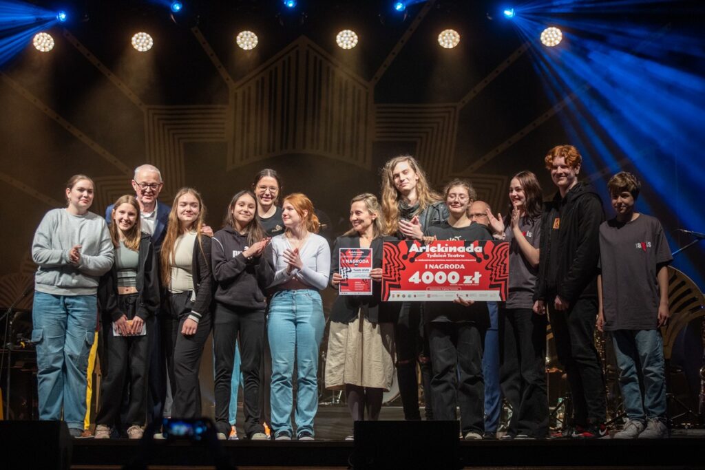 Na zakończenie “Arlekinady” w Inowrocławiu wystąpił Tomasz Organek fot. Mikołaj Kuras dla UMWKP
