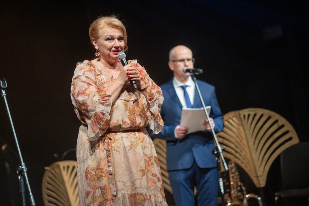 Na zakończenie “Arlekinady” w Inowrocławiu wystąpił Tomasz Organek fot. Mikołaj Kuras dla UMWKP