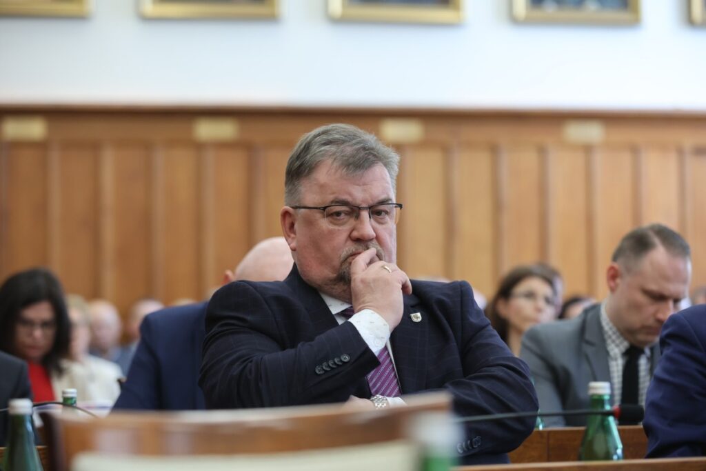 Kończąca VI kadencję samorządu województwa uroczysta sesja sejmiku, fot. Mikołaj Kuras dla UMWKP