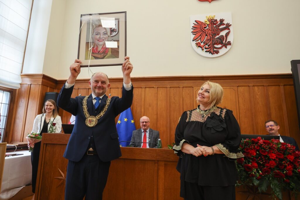 Kończąca VI kadencję samorządu województwa uroczysta sesja sejmiku, fot. Mikołaj Kuras dla UMWKP