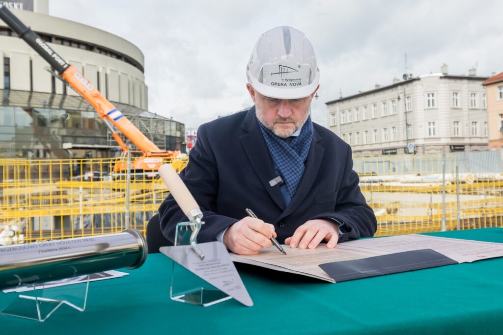 Wmurowanie aktu erekcyjnego pod rozbudowę Opery Nova, fot. Tomasz Czachorowski/eventphoto.com.pl dla UMWKP