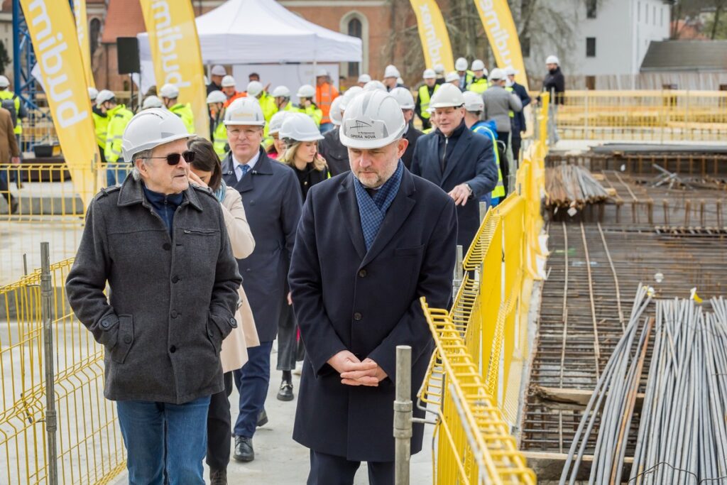 Wmurowanie aktu erekcyjnego pod rozbudowę Opery Nova, fot. Tomasz Czachorowski/eventphoto.com.pl dla UMWKP