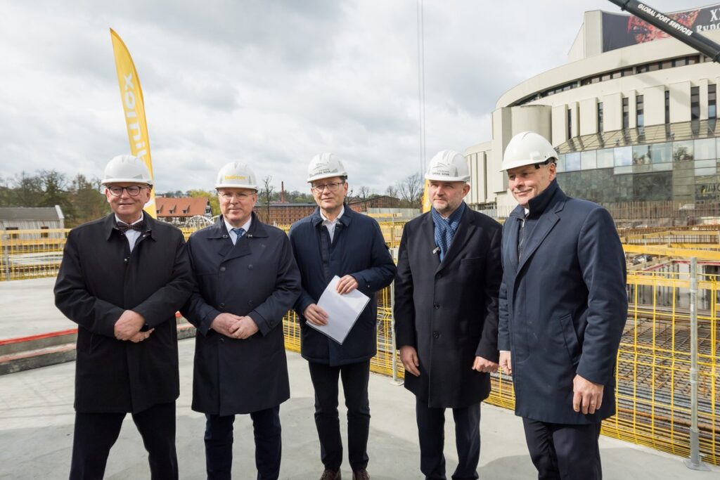 Wmurowanie aktu erekcyjnego pod rozbudowę Opery Nova, fot. Tomasz Czachorowski/eventphoto.com.pl dla UMWKP