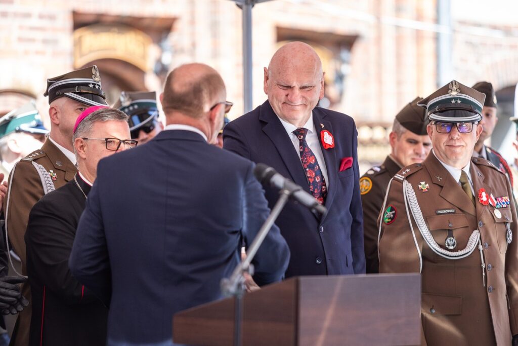 Wojewódzkie obchody Narodowego Święta Trzeciego Maja w Toruniu, fot. Szymon Zdziebło dla UMWKP
