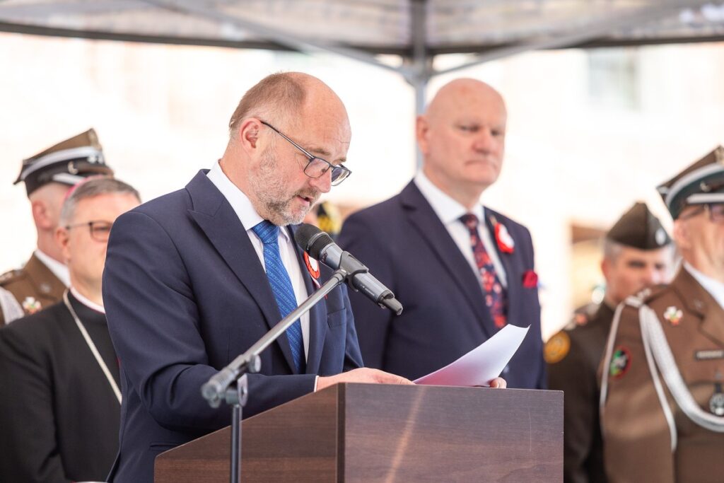 Wojewódzkie obchody Narodowego Święta Trzeciego Maja w Toruniu, fot. Szymon Zdziebło dla UMWKP