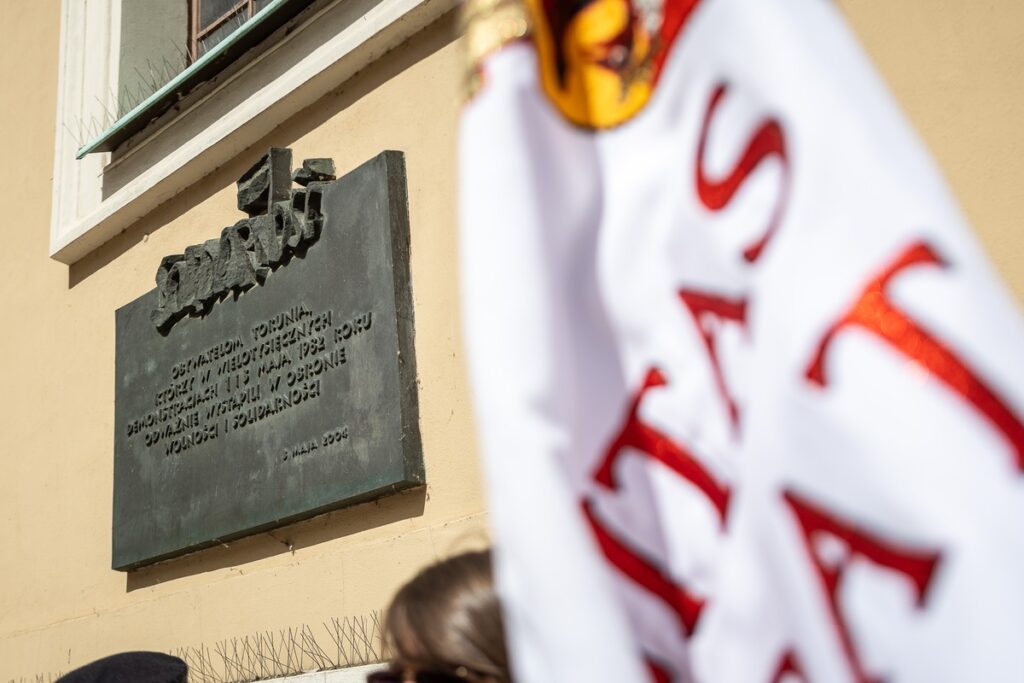 Wojewódzkie obchody Narodowego Święta Trzeciego Maja w Toruniu, fot. Szymon Zdziebło dla UMWKP