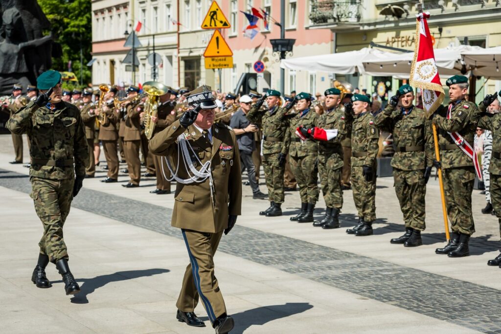 Wojewódzkie obchody Narodowego Święta Trzeciego Maja w Bydgoszczy, fot. Tomasz Czachorowski dla UMWKP