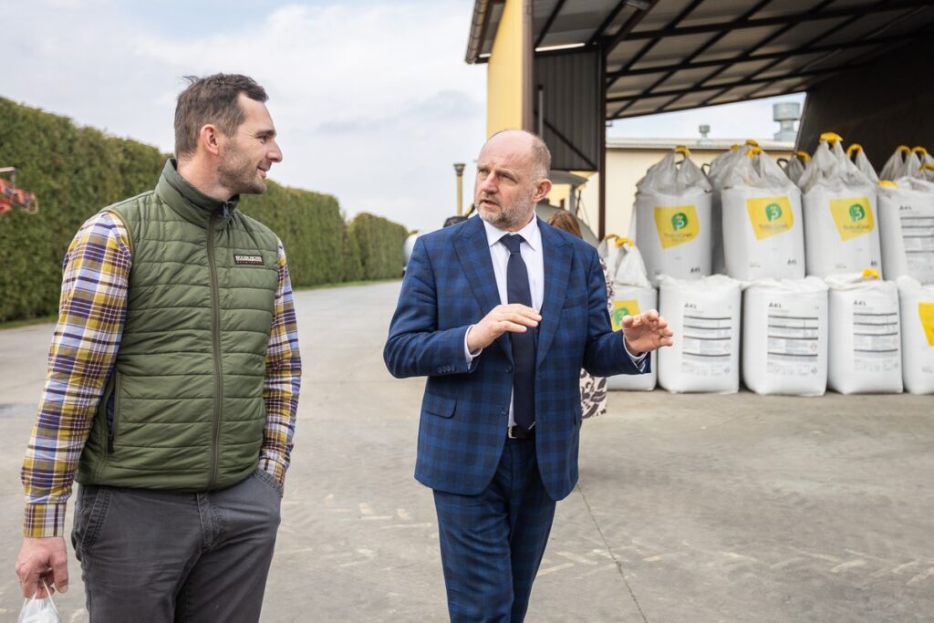 Wizyta w PRS Rutkowski, fot. Szymon Zdziebło dla UMWKP