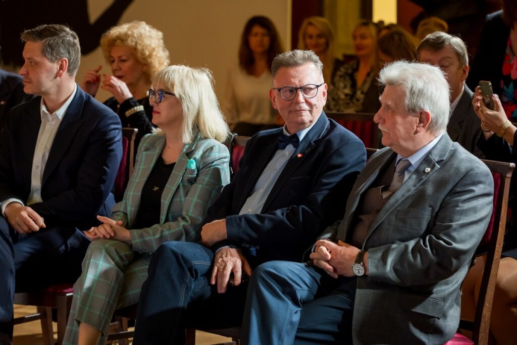 Ceremonia podpisania umowy z inżynierem kontraktu rozbudowy Filharmonii Pomorskiej, fot. Tomasz Czachorowski dla UMWKP
