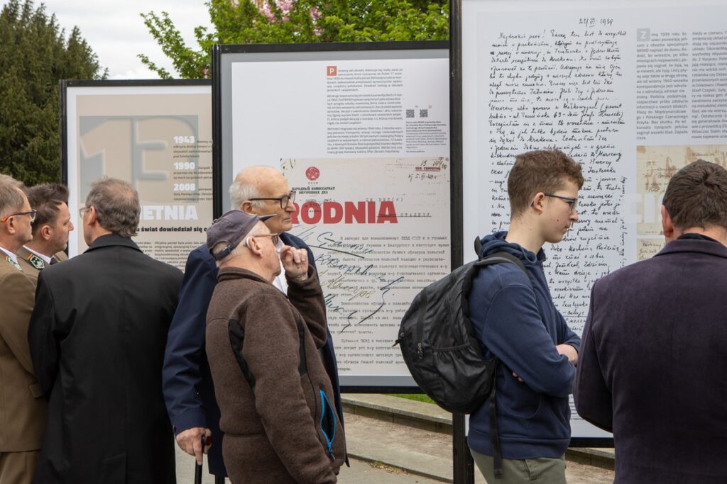 Dzień Pamięci Ofiar Zbrodni Katyńskiej, obchody w Toruniu, fot. Mikołaj Kuras dla UMWKP