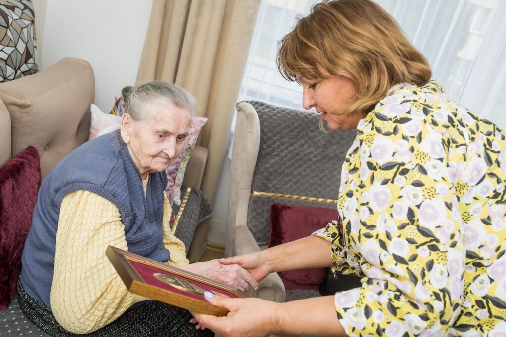 Wręczenie medalu Unitas Durat Stanisławie Kucy, fot. Tomasz Czachorowski/eventphoto.com.pl/UMWKP