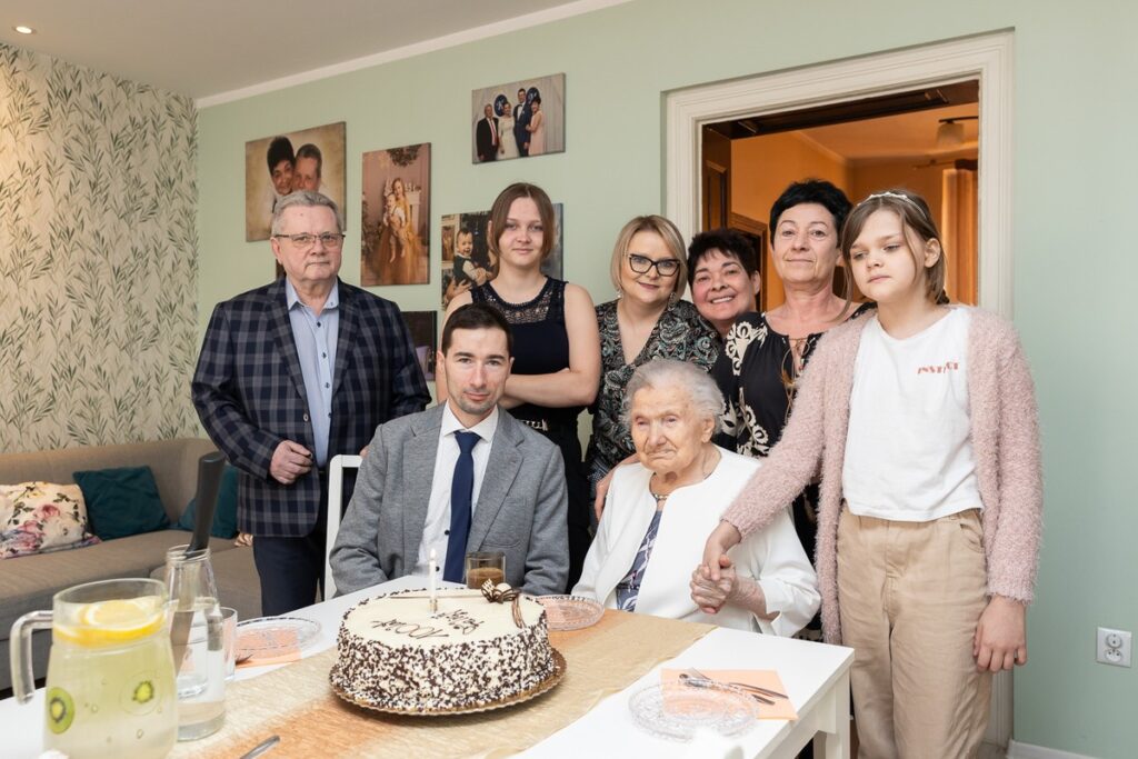 Wręczenie medalu Unitas Durat Felicji Schreiber, fot. Tomasz Czachorowski/eventphoto.com.pl
