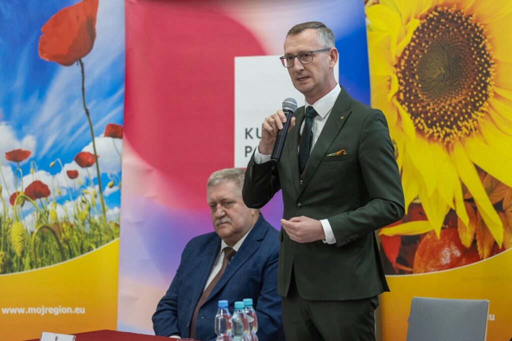 Ceremonia podpisania umów FEdKP i PROW, fot. Mikołaj Kuras dla UMWKP