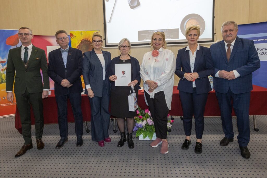 Ceremonia podpisania umów FEdKP i PROW, fot. Mikołaj Kuras dla UMWKP