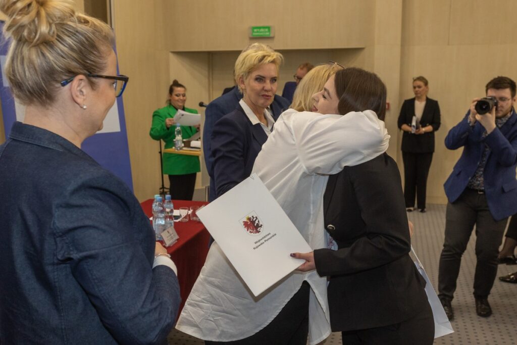 Ceremonia podpisania umów FEdKP i PROW, fot. Mikołaj Kuras dla UMWKP