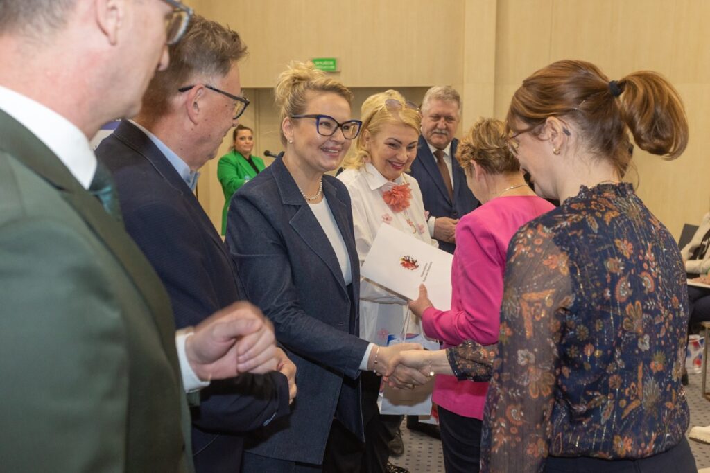 Ceremonia podpisania umów FEdKP i PROW, fot. Mikołaj Kuras dla UMWKP