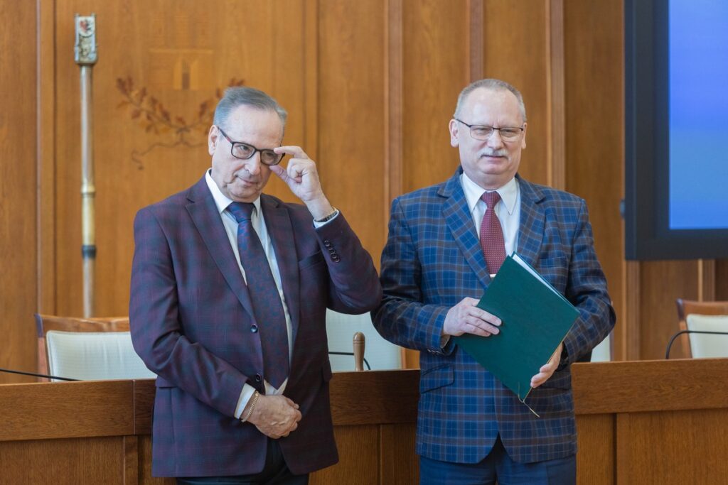 Uroczystość wręczenia zaświadczeń o wyborze do sejmiku województwa, fot. Mikołaj Kuras dla UMWKP