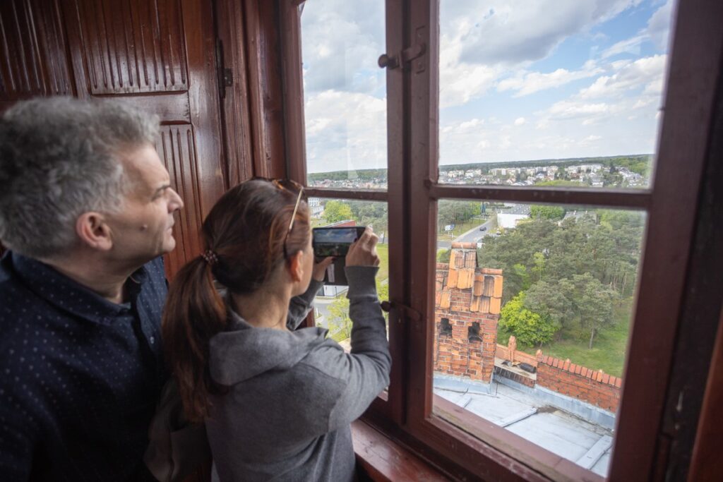 Toruń, Zwiedzanie Stacji Pomp „Stare Bielany” wraz z „Wystawą techniki wodociągowej i kanalizacyjnej”, fot. Mikołaj Kuras dla UMWKP