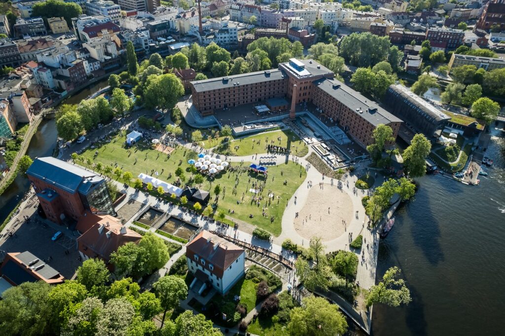 Piknik europejski w Bydgoszczy, fot. Tomasz Czachorowski dla UMWKP