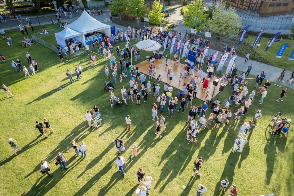 Piknik europejski w Bydgoszczy, fot. Tomasz Czachorowski dla UMWKP