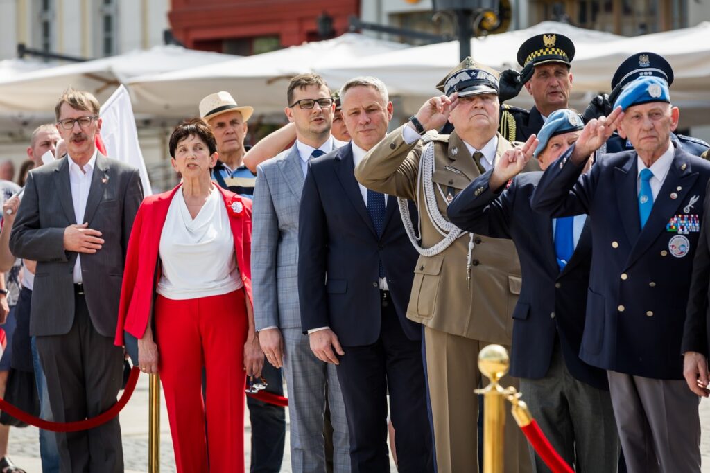 Obchody Dnia Flagi, Bydgoszcz, fot. Tomasz Czachorowski dla UMWKP