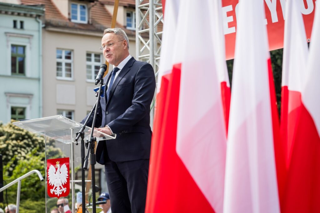 Obchody Dnia Flagi, Bydgoszcz, fot. Tomasz Czachorowski dla UMWKP