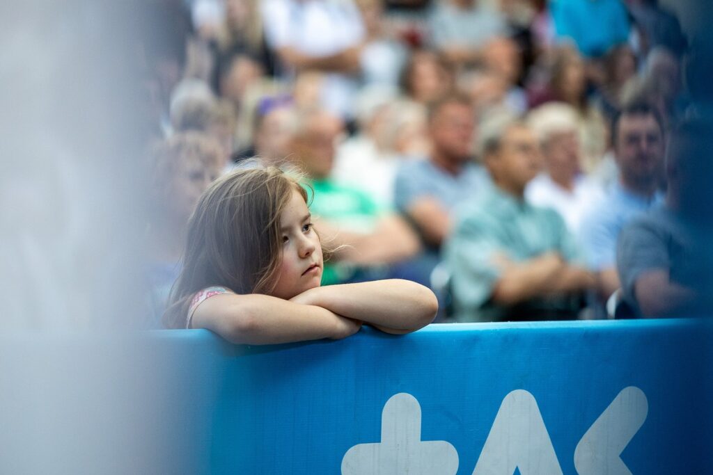 Obchody Dnia Flagi w Toruniu, fot. Szymon Zdziebło/tarantoga.pl dla UMWKP