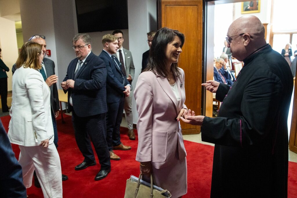 Pierwsza sesja sejmiku VII kadencji, fot. Andrzej Goiński/UMWKP