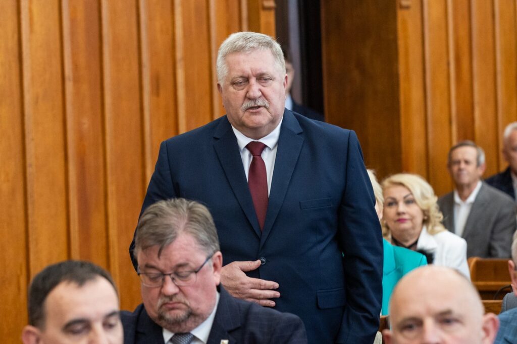 Pierwsza sesja sejmiku VII kadencji, fot. Andrzej Goiński/UMWKP