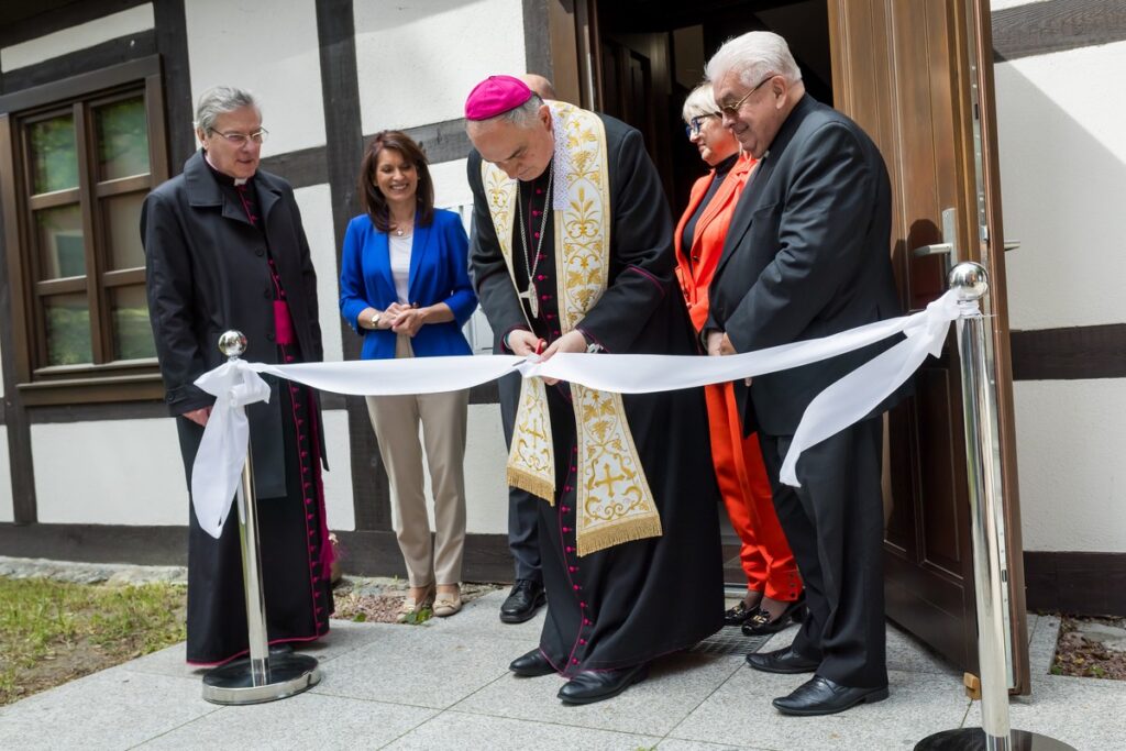 Otwarcie Muzeum Diecezjalnego w Bydgoszczy, fot. Tomasz Czachorowski dla UMWKP