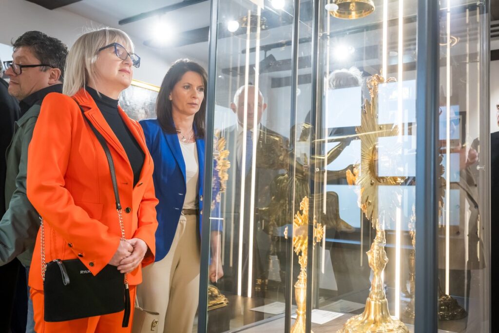 Otwarcie Muzeum Diecezjalnego w Bydgoszczy, fot. Tomasz Czachorowski dla UMWKP