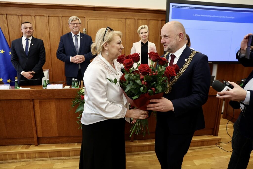 Pierwsza sesja sejmiku województwa, wybory marszałka województwa, fot. Andrzej Goiński/UMWKP