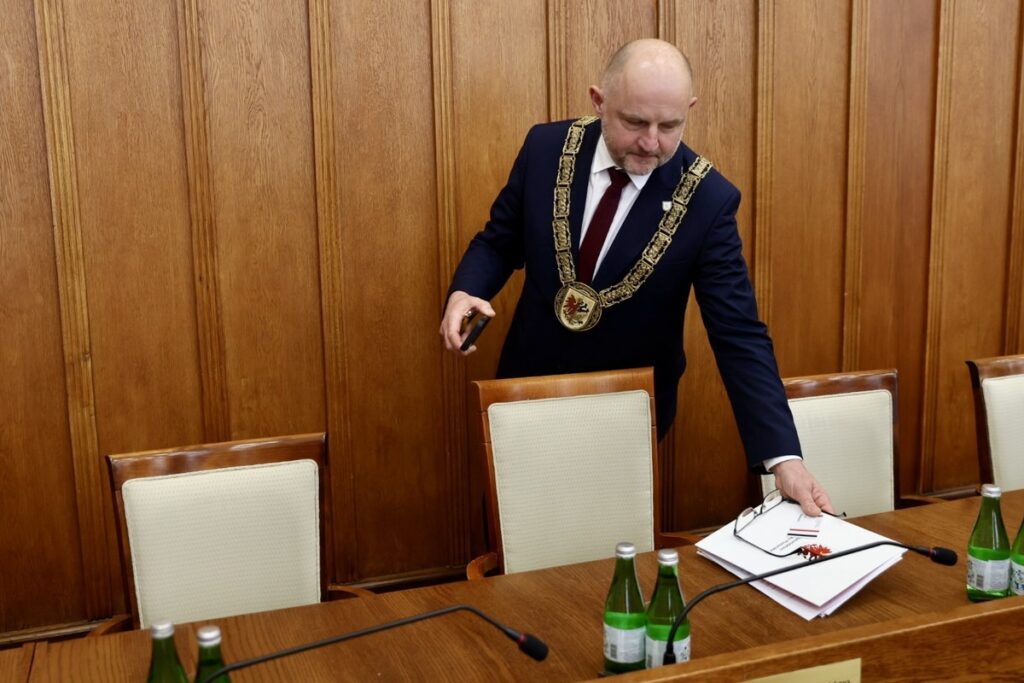 Pierwsza sesja sejmiku województwa, wybory marszałka województwa, fot. Andrzej Goiński/UMWKP