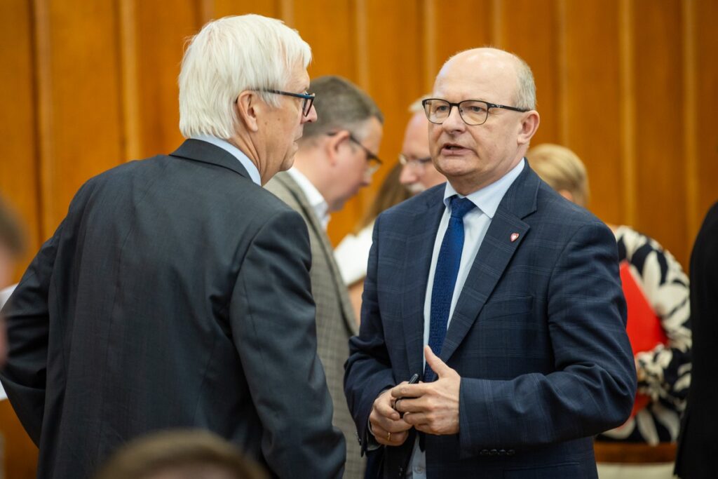 Pierwsza sesja sejmiku województwa, wybory marszałka województwa, fot. Andrzej Goiński/UMWKP