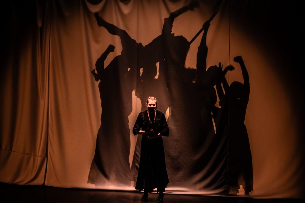 „Dom Bernardy Alba”, fot. R. Skwarek dla Studium Musicalowego Capitol