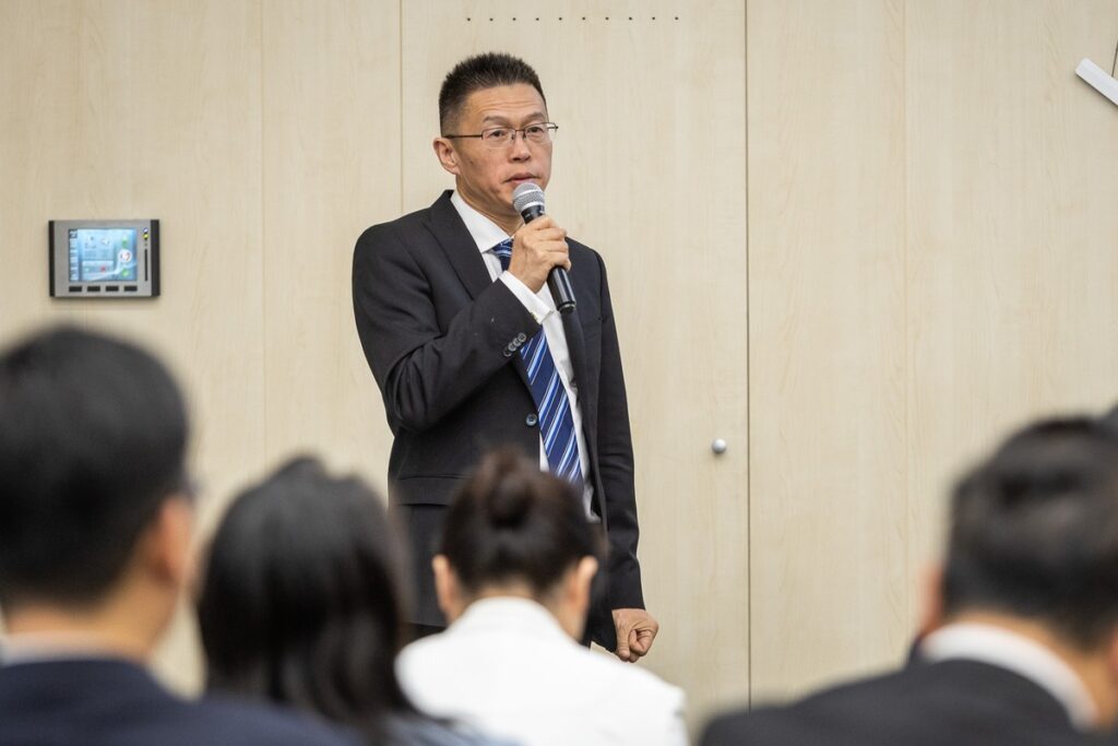 Spotkanie z delegacją z chińskiej prowincji Hubei, fot. Szymon Zdziebło/tarantoga.pl dla UMWKP