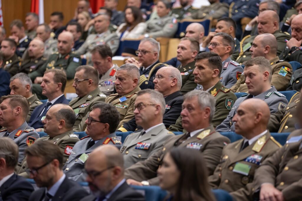 Oficjalne uroczystości z okazji 20-lecia JFTC w Bydgoszczy, fot. Tomasz Czachorowski/eventphoto.com.pl dla UMWKP
