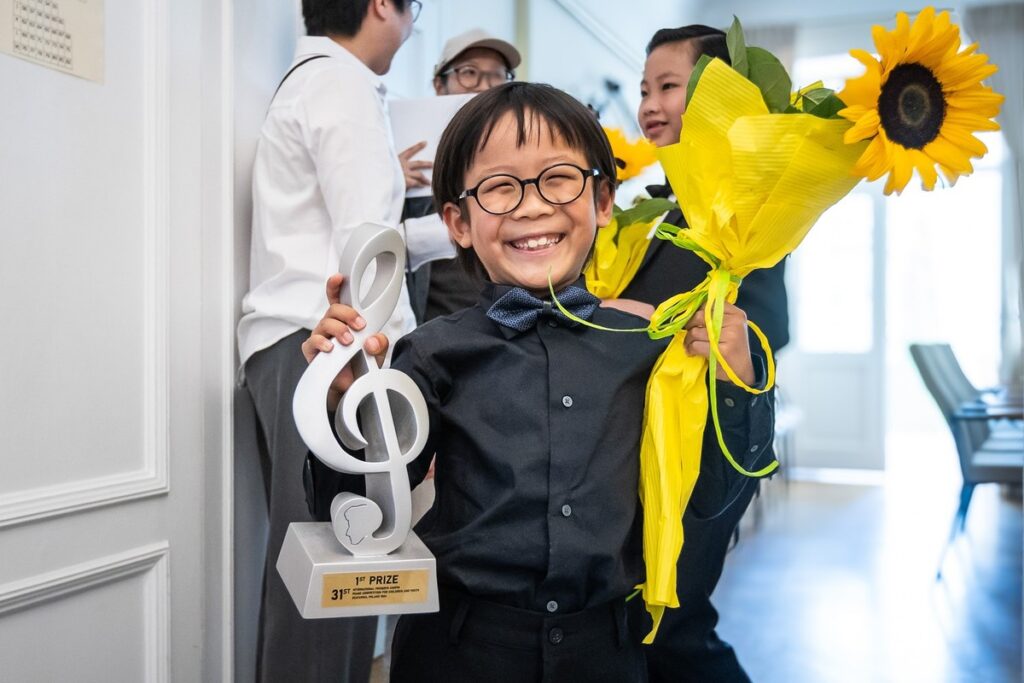 Zakończenie Konkursu Pianistycznego w Szafarni fot. Szymon Zdziebło/tarantoga.pl dla UMWKP