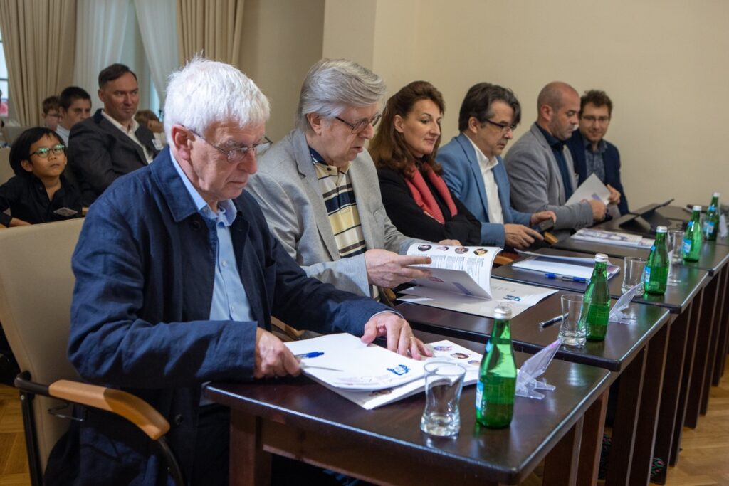 Pierwszy dzień Konkursu Pianistycznego w Szafarni fot. Mikołaj Kuras dla UMWKP