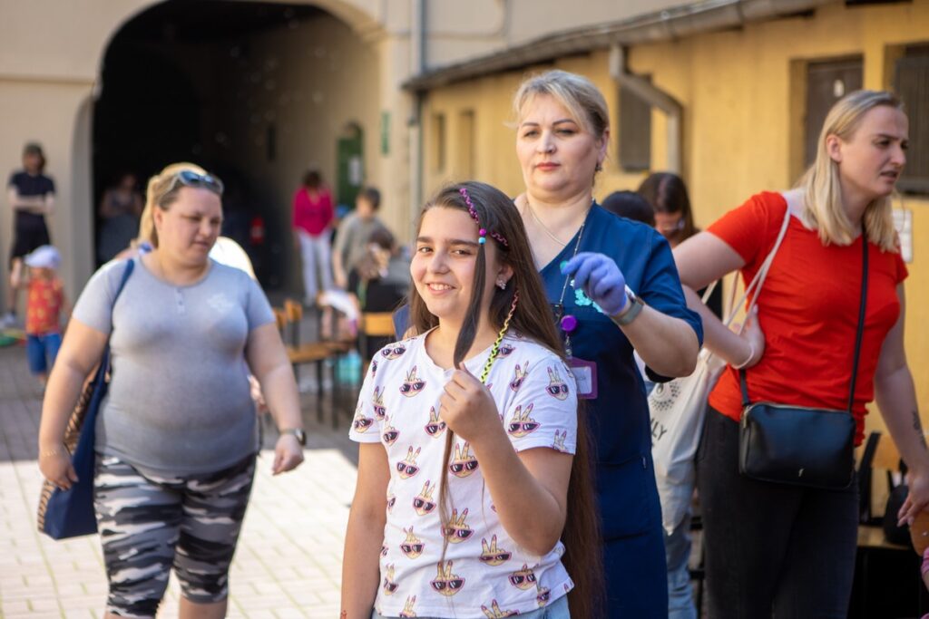 Impreza z okazji Dnia Matki „Medyk dla mamy, taty i dziecka”, fot. Mikołaj Kuras dla UMWKP