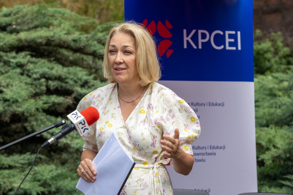 Podpisanie umowy na prace budowlane w grudziądzkim Młynie Górnym, fot. Mikołaj Kuras dla UMWKP