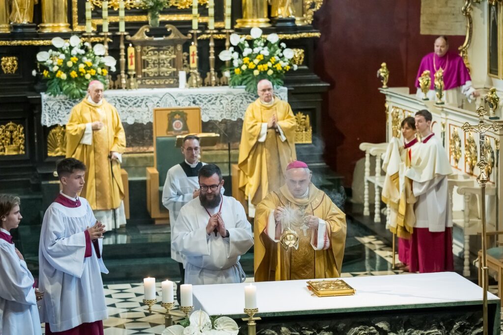 Msza św. w intencji mieszkańców województwa kujawsko-pomorskiego, fot. Tomasz Czachorowski, eventphoto.com.pl dla UMWKP
