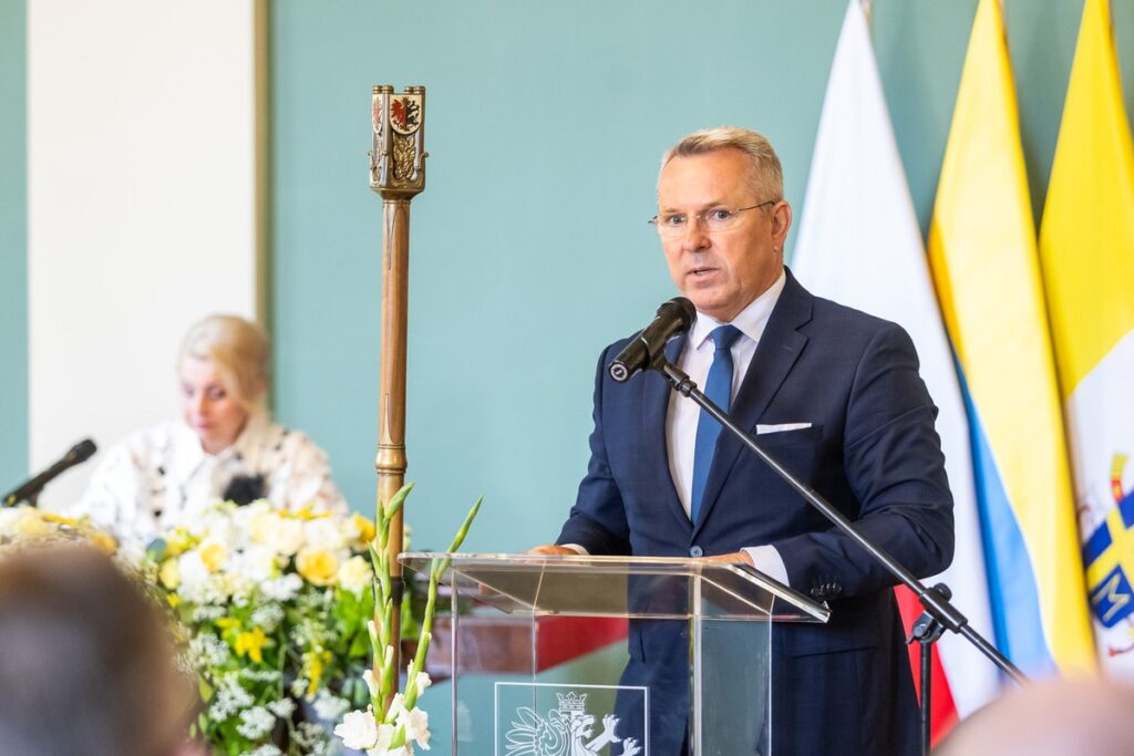 Uroczysta sesja sejmiku województwa kujawsko-pomorskiego., fot. Szymon Zdziebło, tarantoga.pl dla UMWKP